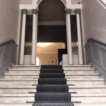 فندق Bianchi فياريجيو